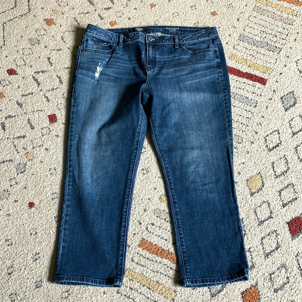 Simply Vera Vera wang capris size 14